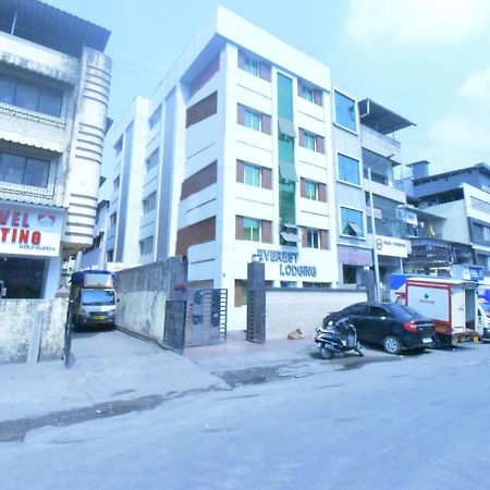 Hotel Everest Lodging Navi Mumbai Extérieur photo