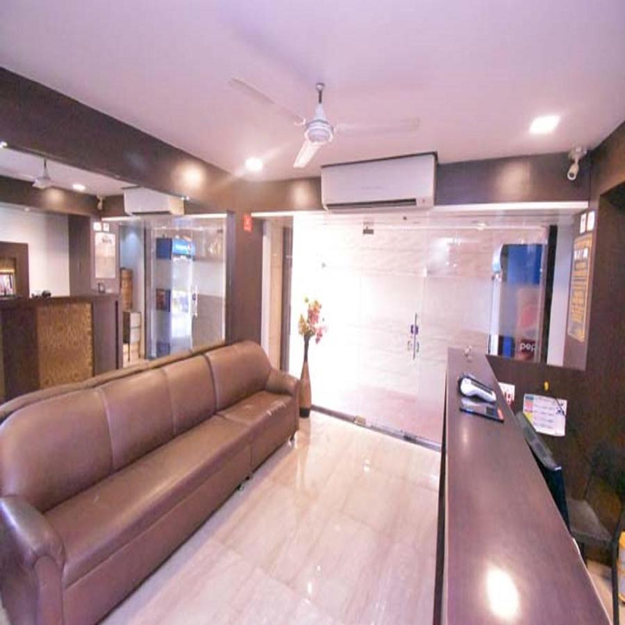 Hotel Everest Lodging Navi Mumbai Extérieur photo