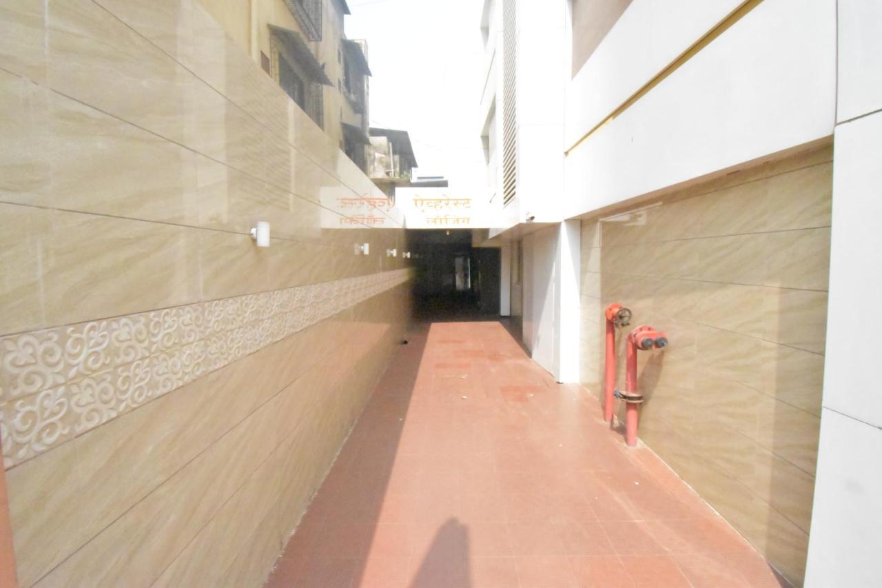 Hotel Everest Lodging Navi Mumbai Extérieur photo